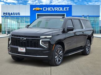 New 2026 Chevrolet Suburban LS w/ LS Custom Edition AWD/4WD video 2