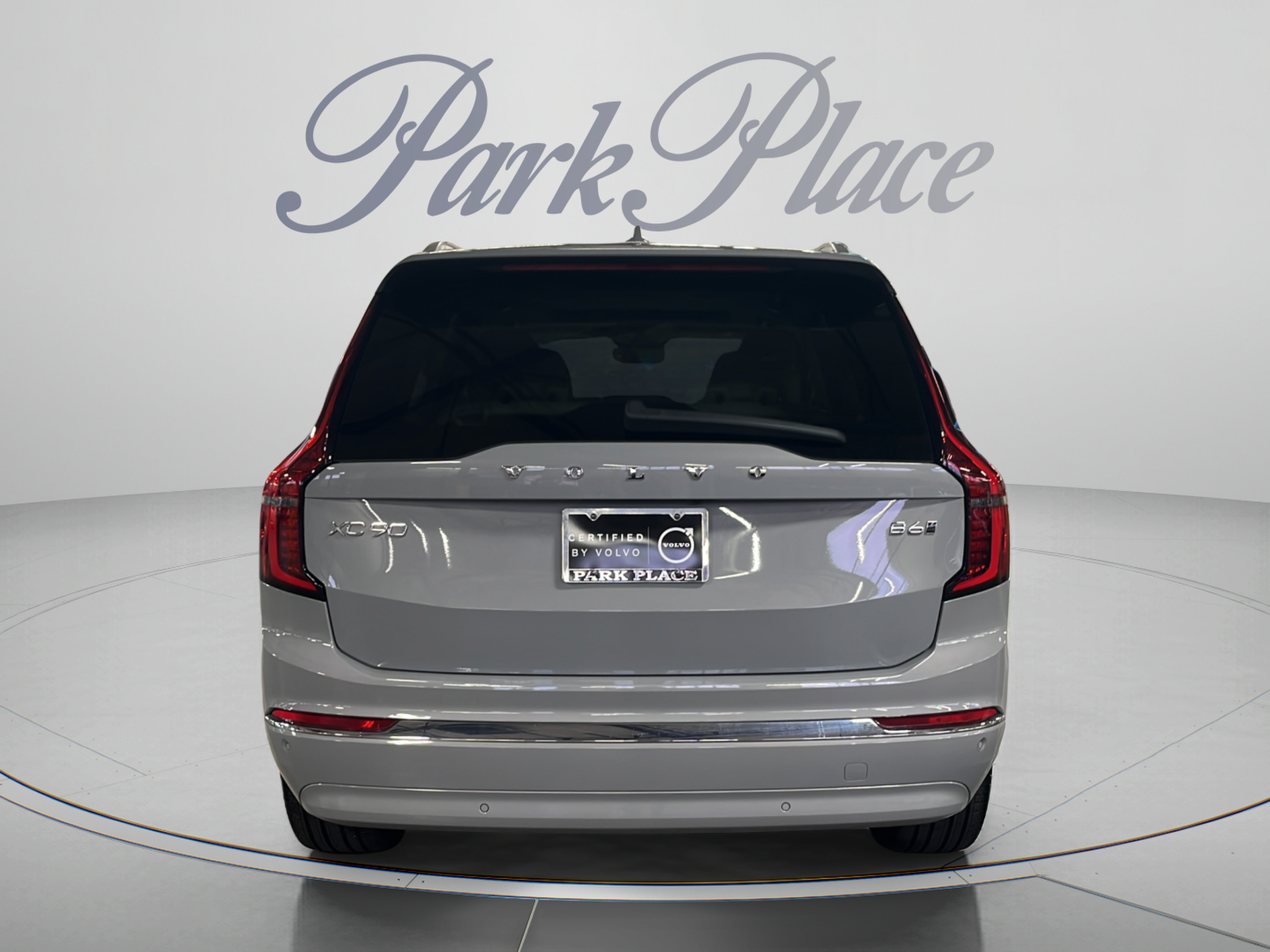 Certified 2026 Volvo XC90 B6 Ultra w/ Protection Package AWD/4WD image 4
