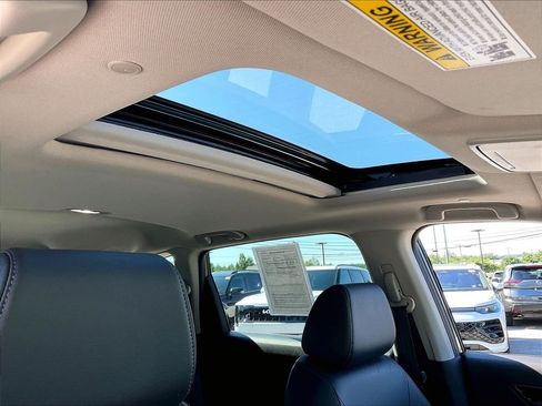 Used 2025 Honda CR-V EX-L image 21
