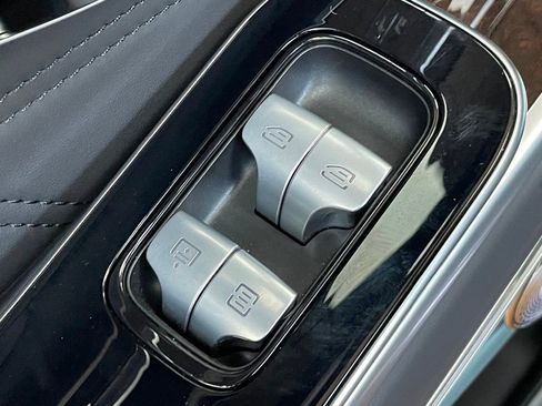 Used 2023 Mercedes-Benz Maybach S 680 4MATIC image 30