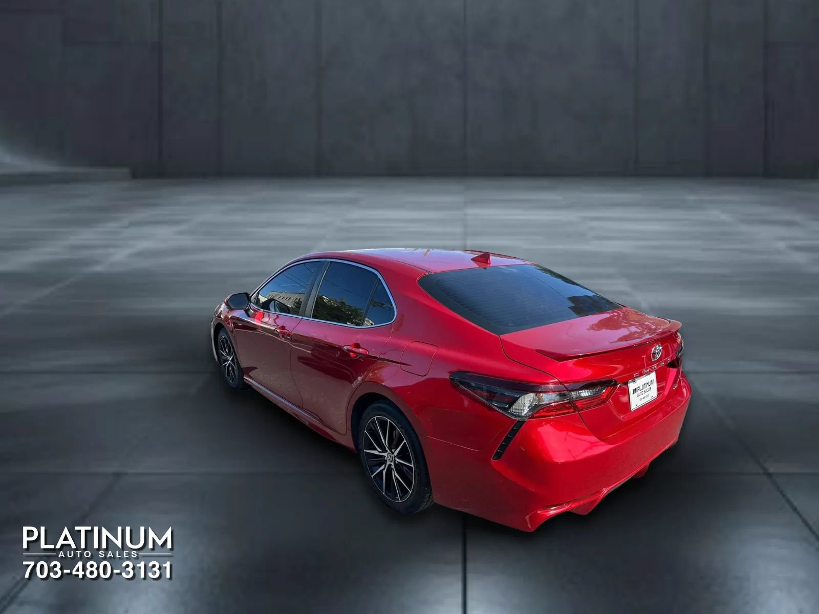 Used 2021 Toyota Camry SE FWD image 8