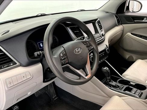 Used 2018 Hyundai Tucson SEL FWD image 13
