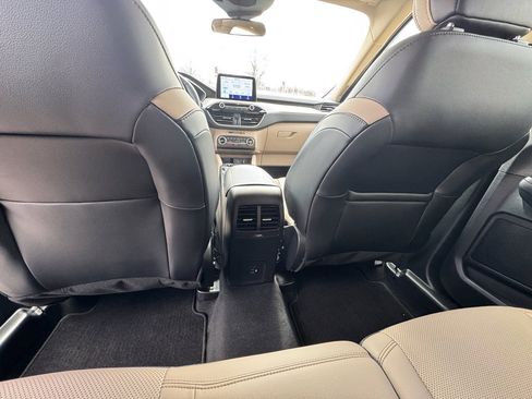 Used 2020 Ford Escape SEL image 24