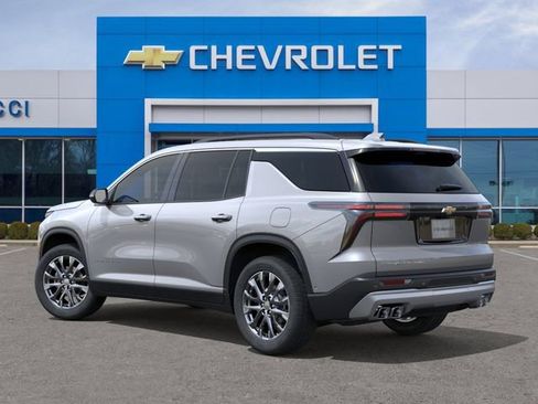 New 2026 Chevrolet Traverse LT AWD/4WD image 3