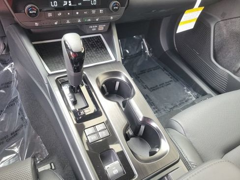 New 2026 Subaru Outback Touring XT AWD/4WD image 17