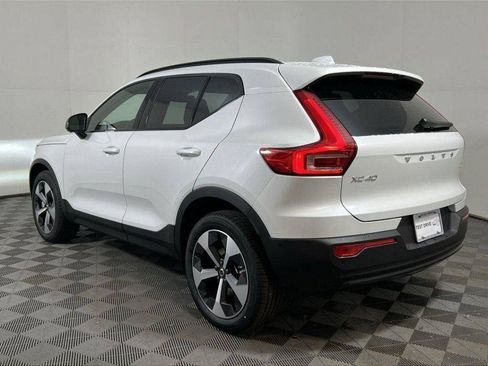Certified 2026 Volvo XC40 B5 Plus w/ Protection Package Premier AWD/4WD image 4