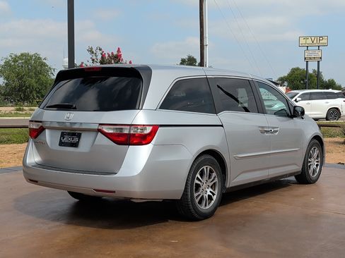 Used 2012 Honda Odyssey EX image 2