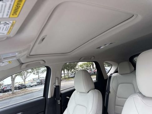 Used 2025 MAZDA CX-5 AWD 2.5 S w/ Preferred Package image 22