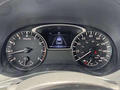 Used 2020 Nissan Pathfinder SV w/ Rock Creek Edition FWD image 26