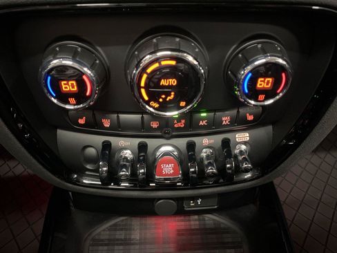 Used 2024 MINI Cooper Clubman S AWD/4WD image 21