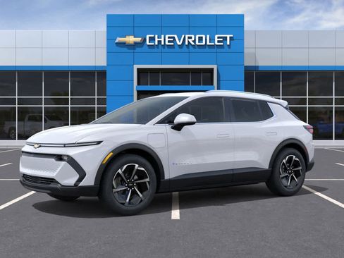 New 2026 Chevrolet Equinox EV LT AWD/4WD image 2