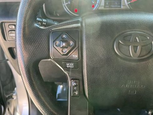 Used 2019 Toyota 4Runner TRD Off-Road Premium AWD/4WD image 9