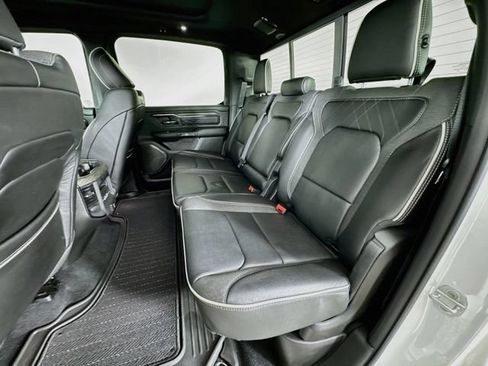 Used 2025 RAM 1500 Limited AWD/4WD image 30