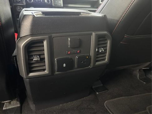 Used 2019 Ford F150 Lariat w/ Equipment Group 502A Luxury AWD/4WD image 27