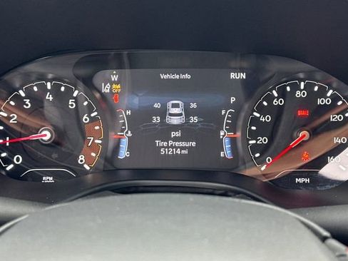 Used 2023 Jeep Compass Trailhawk image 28