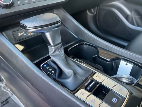 New 2026 Hyundai Tucson SE image 25