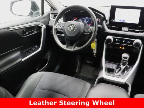 Used 2024 Toyota RAV4 LE image 27