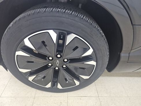 Used 2024 Chevrolet Blazer EV RS image 24