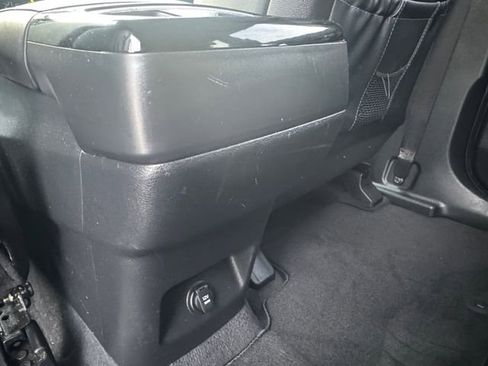 Used 2023 Kia Telluride LX FWD image 31