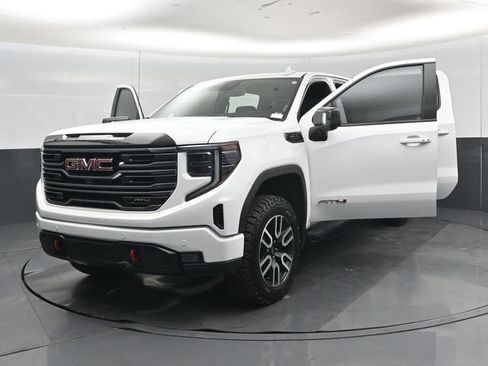 Used 2025 GMC Sierra 1500 AT4 w/ AT4 Premium Package AWD/4WD image 61