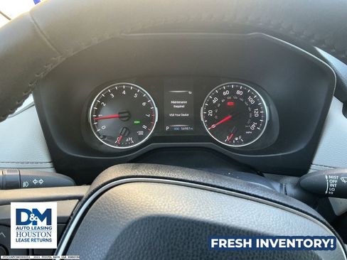 Used 2021 Toyota RAV4 XLE Premium image 12