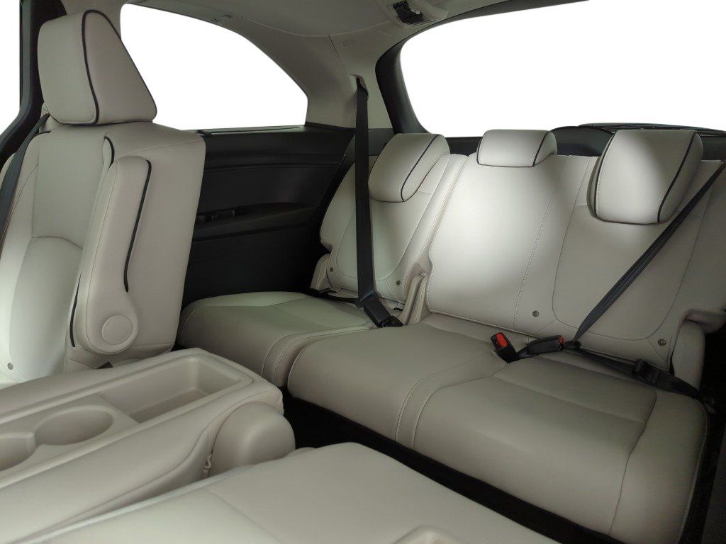 New 2026 Honda Odyssey Touring image 21