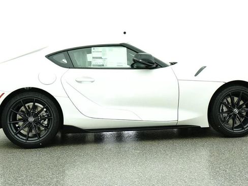 New 2026 Toyota Supra RWD image 32