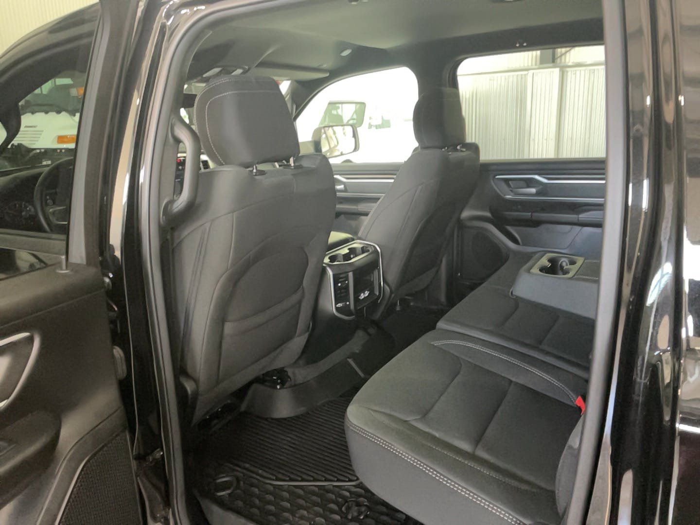 Used 2023 RAM 1500 Big Horn AWD/4WD image 22