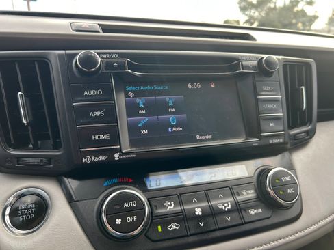 Used 2018 Toyota RAV4 XLE w/ Plus Extra Value Package image 21