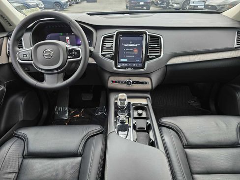Certified 2023 Volvo XC90 T8 Ultimate w/ Protection Package Premier image 20