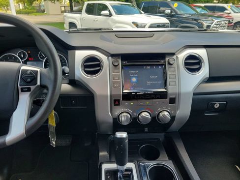 Used 2014 Toyota Tundra SR5 w/ SR5 Upgrade Package RWD image 18