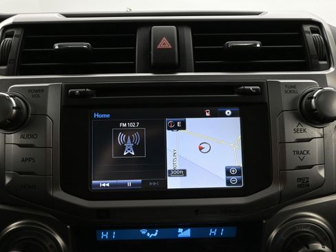 Used 2014 Toyota 4Runner Limited image 15