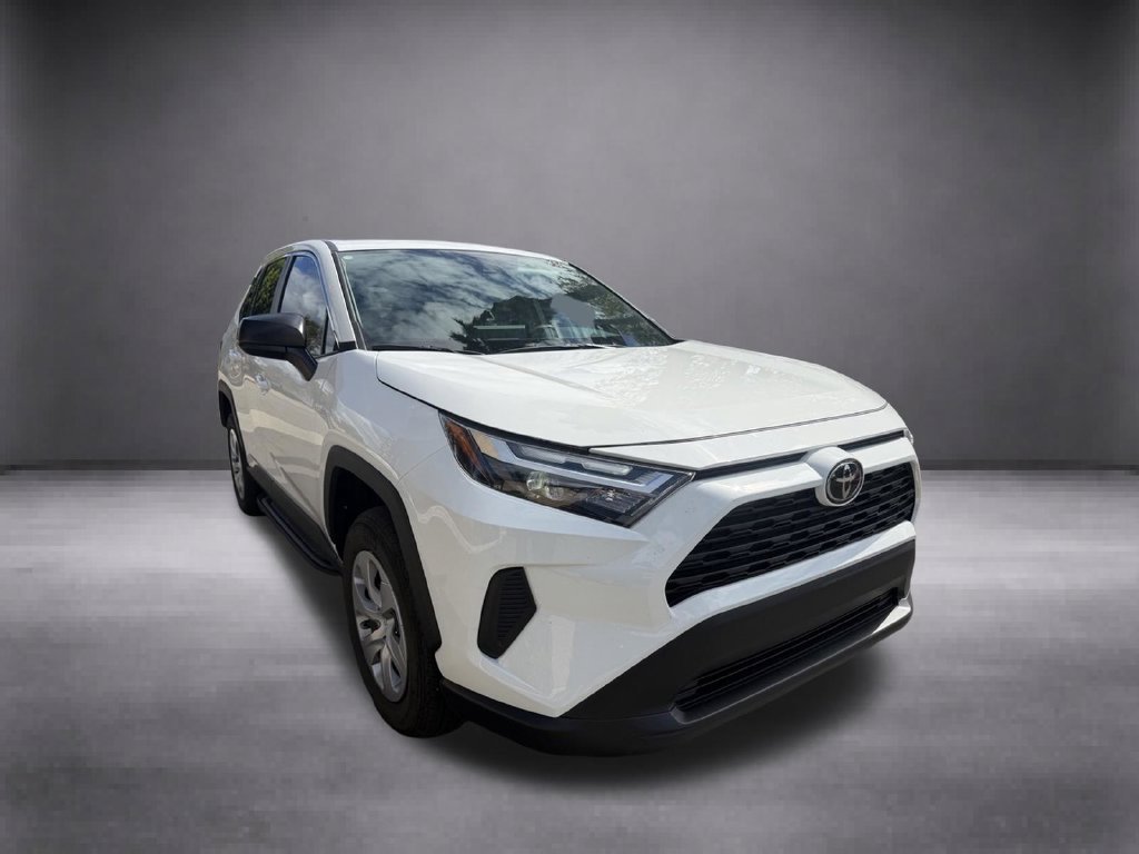 Used 2025 Toyota RAV4 LE AWD/4WD image 2