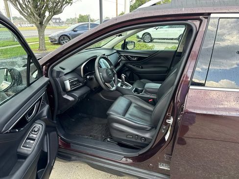 Used 2023 Subaru Outback Touring AWD/4WD image 9