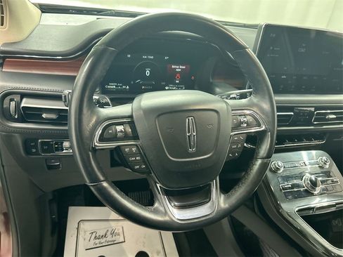 Used 2023 Lincoln Nautilus Reserve w/ Class II Trailer Tow Package image 4