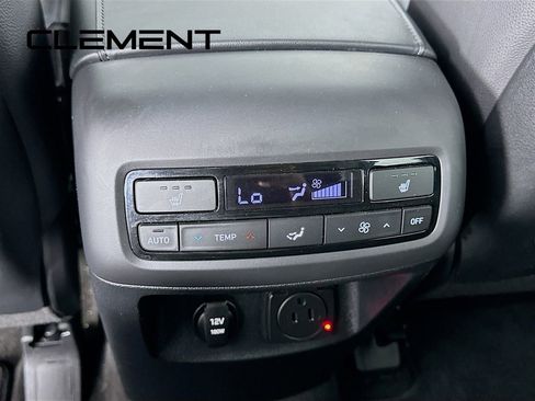 Used 2022 Hyundai Palisade SEL w/ 8P Bench Seat Package FWD image 34