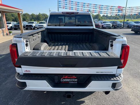 Used 2021 GMC Sierra 2500 Denali w/ Denali Ultimate Package AWD/4WD image 6