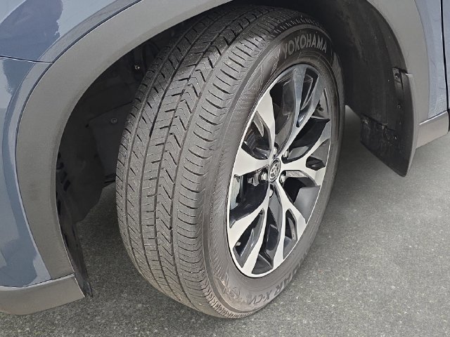 Certified 2025 Toyota Grand Highlander AWD Hybrid image 26