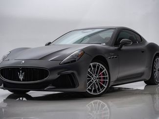 Used 2024 Maserati GranTurismo Trofeo AWD/4WD video 1