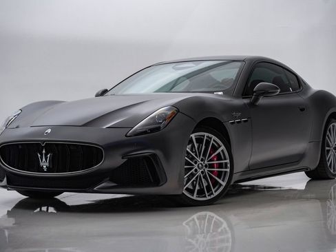 Used 2024 Maserati GranTurismo Trofeo AWD/4WD image 1