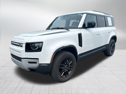 Used 2025 Land Rover Defender 110 S AWD/4WD image 1