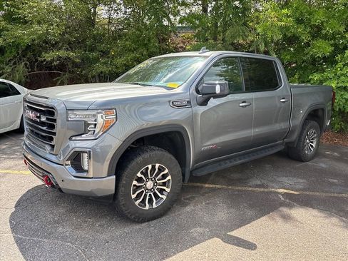 Used 2021 GMC Sierra 1500 AT4 w/ AT4 Premium Package AWD/4WD image 2