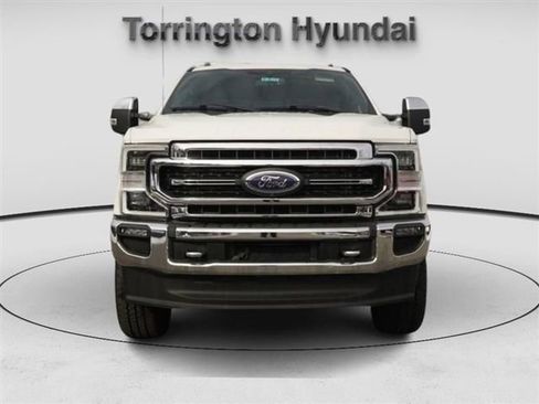 Used 2022 Ford F350 Lariat w/ Lariat Ultimate Package image 2