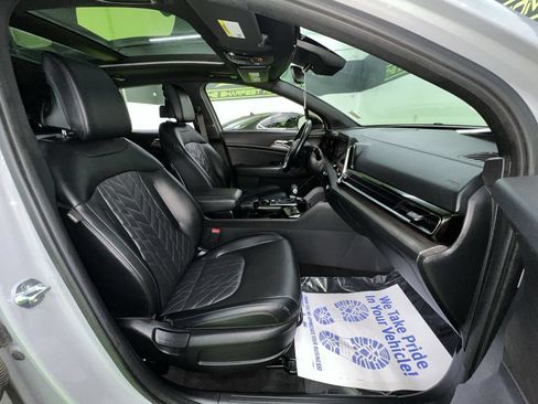 Used 2023 Kia Sportage X-Line w/ X-Line Premium Package AWD/4WD image 31