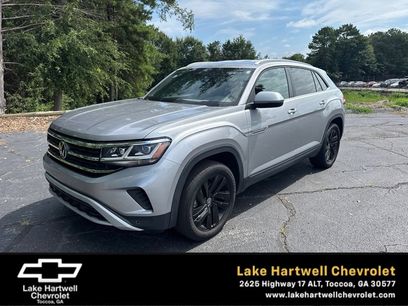Used 2023 Volkswagen Atlas Cross Sport SE w/ Black Wheel Package