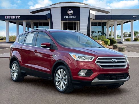 Used 2017 Ford Escape Titanium FWD image 2