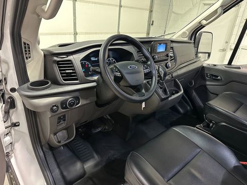 Used 2024 Ford Transit 250 148 High Roof RWD image 25