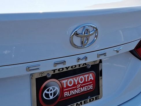 Certified 2024 Toyota Camry LE image 28