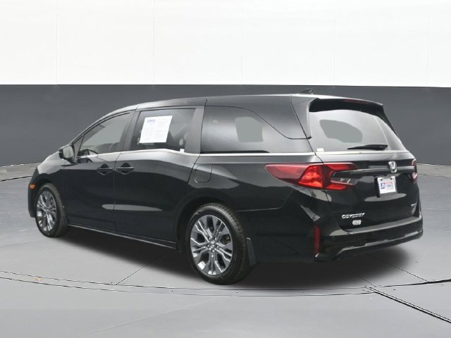 Used 2025 Honda Odyssey Touring image 9