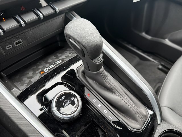 New 2026 Chevrolet Colorado Trail Boss AWD/4WD image 32